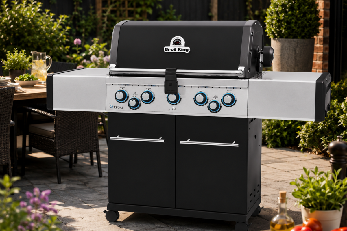 Broil King Regal™ 590 Gas BBQ