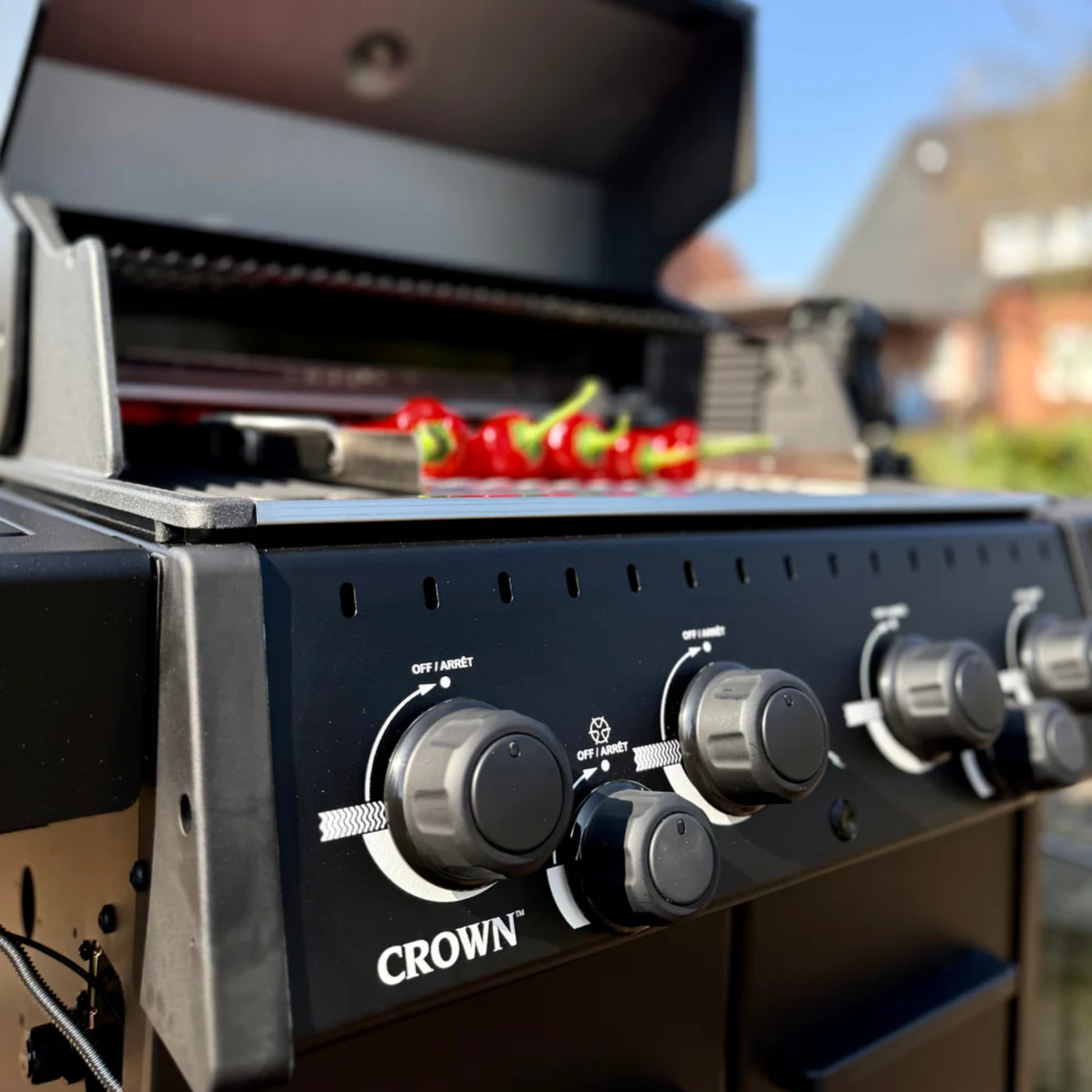 Broil King Crown 490 Shadow Gas BBQ