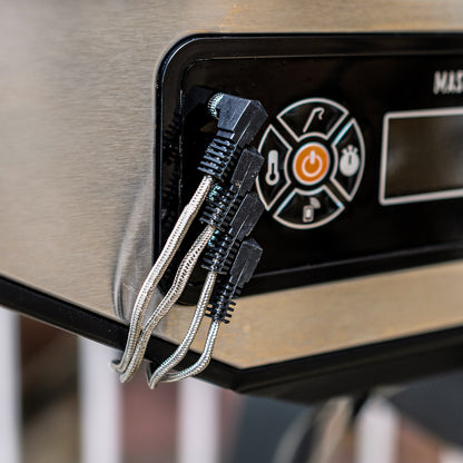 Masterbuilt gravity probe plugged into grill. 